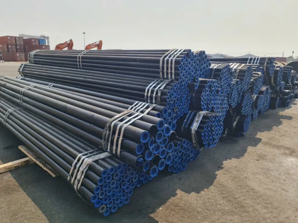 Kiểm tra quy cách và tem bó ống thép trước khi giao